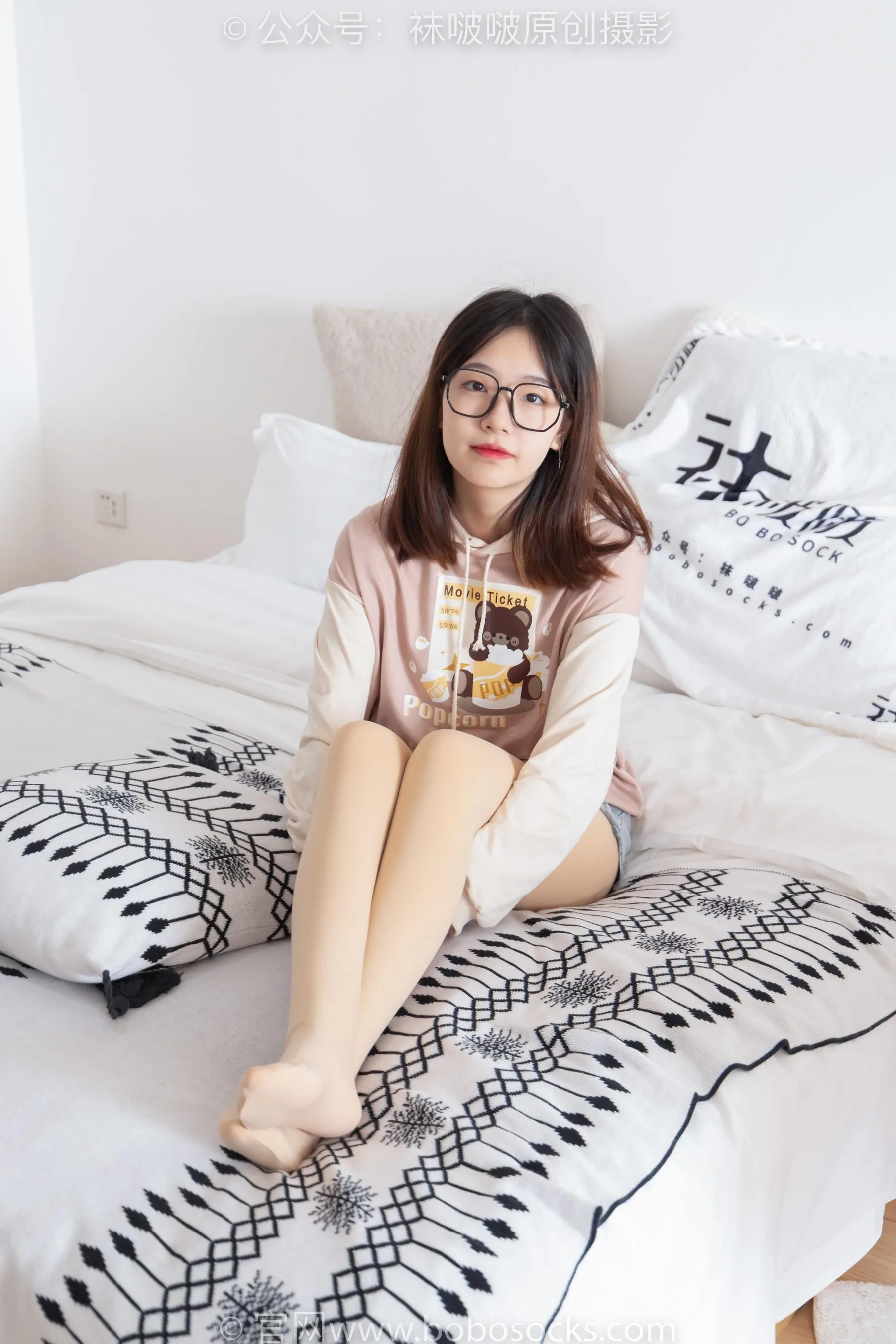 [BoBoSocks袜啵啵]NO.218 小甜豆-长靴、厚肉丝[23] [53P]插图2